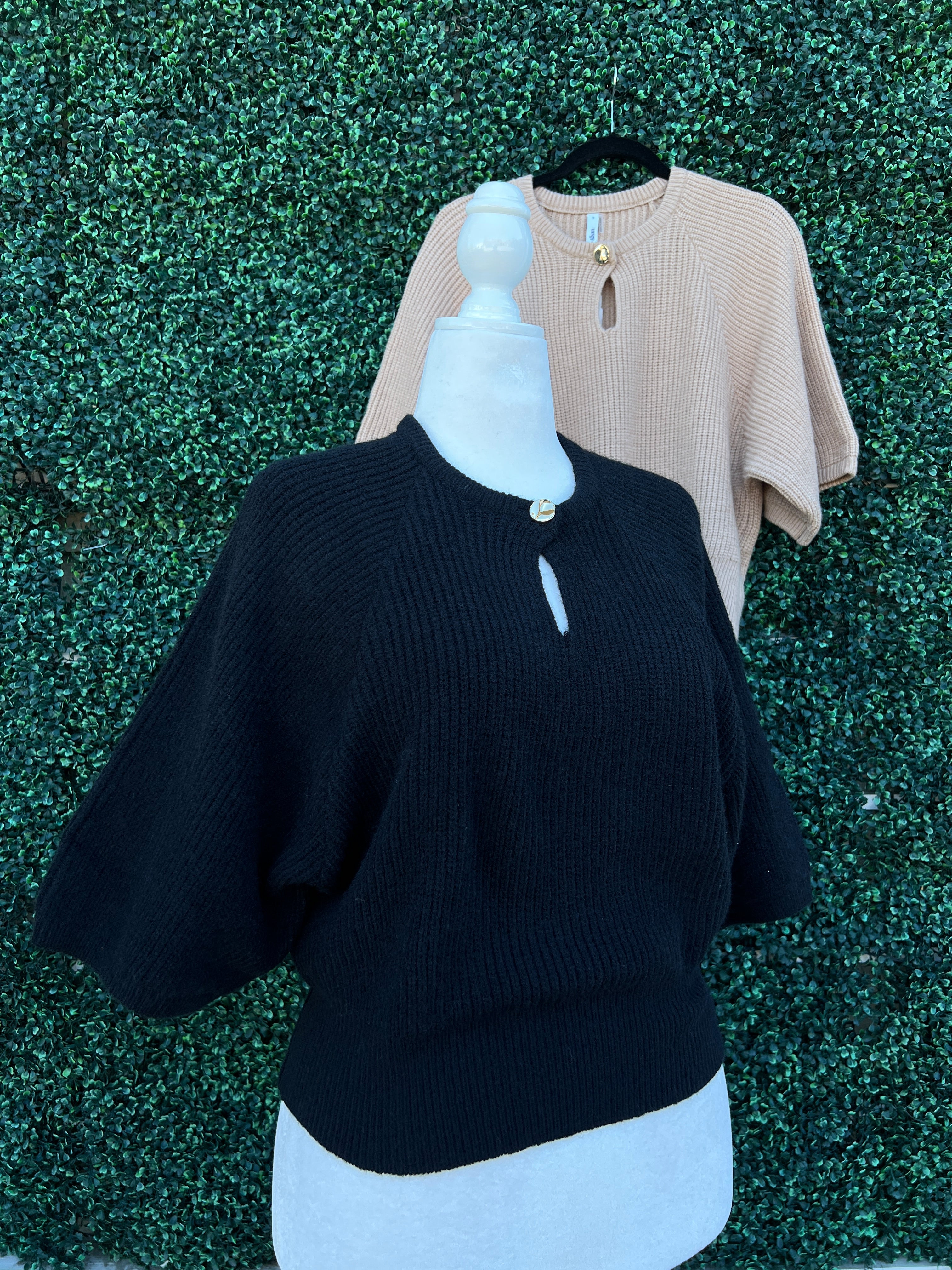 Gold Keyhole Short Sleeve Sweater