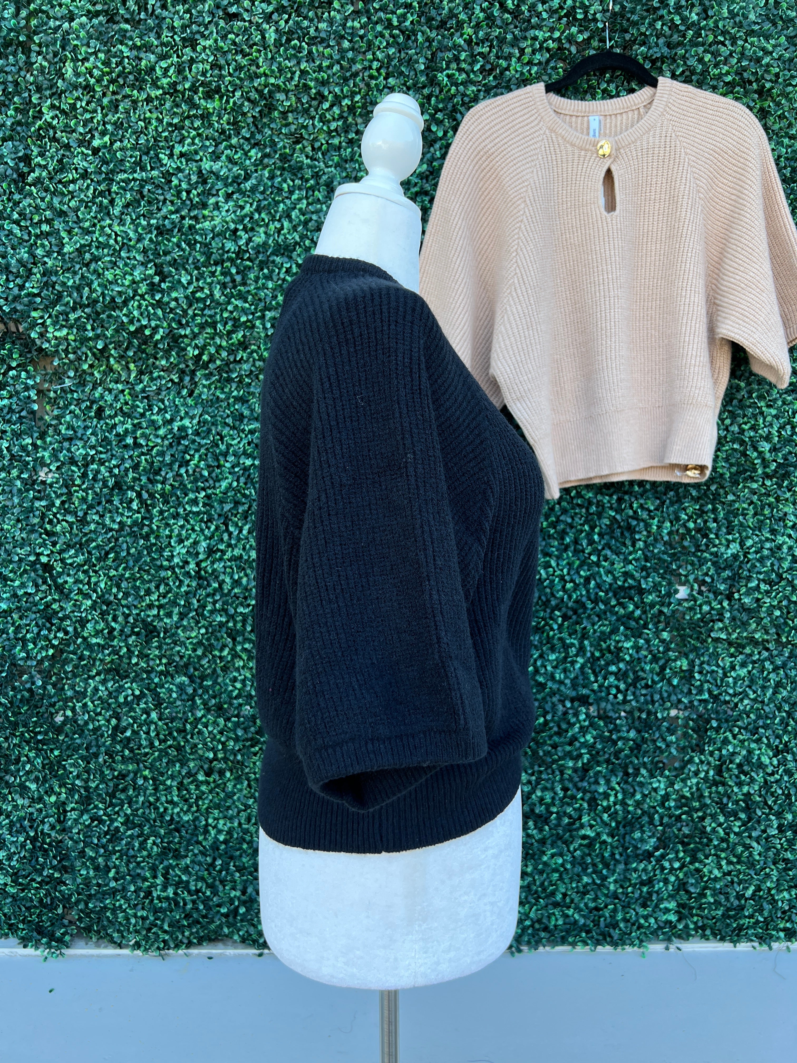 Gold Keyhole Short Sleeve Sweater