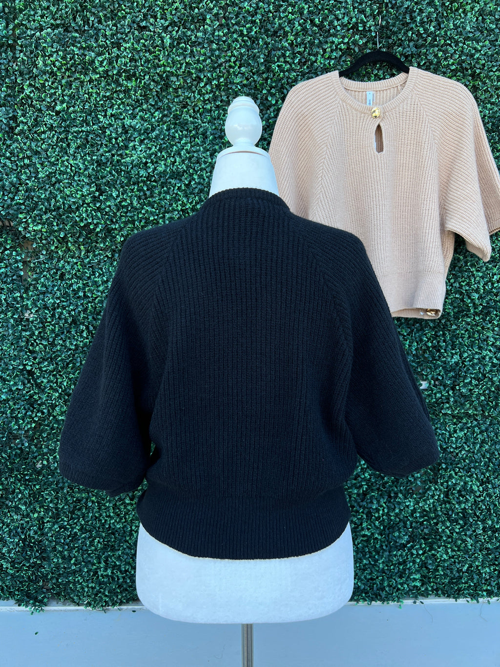 Gold Keyhole Short Sleeve Sweater